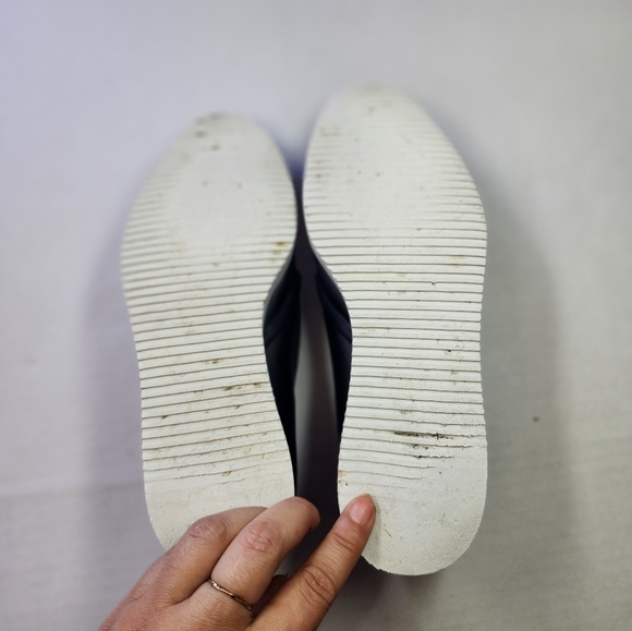 Everlane‎ | Leather Black Slip on Shoe, 8.5 - Picture 5 of 12